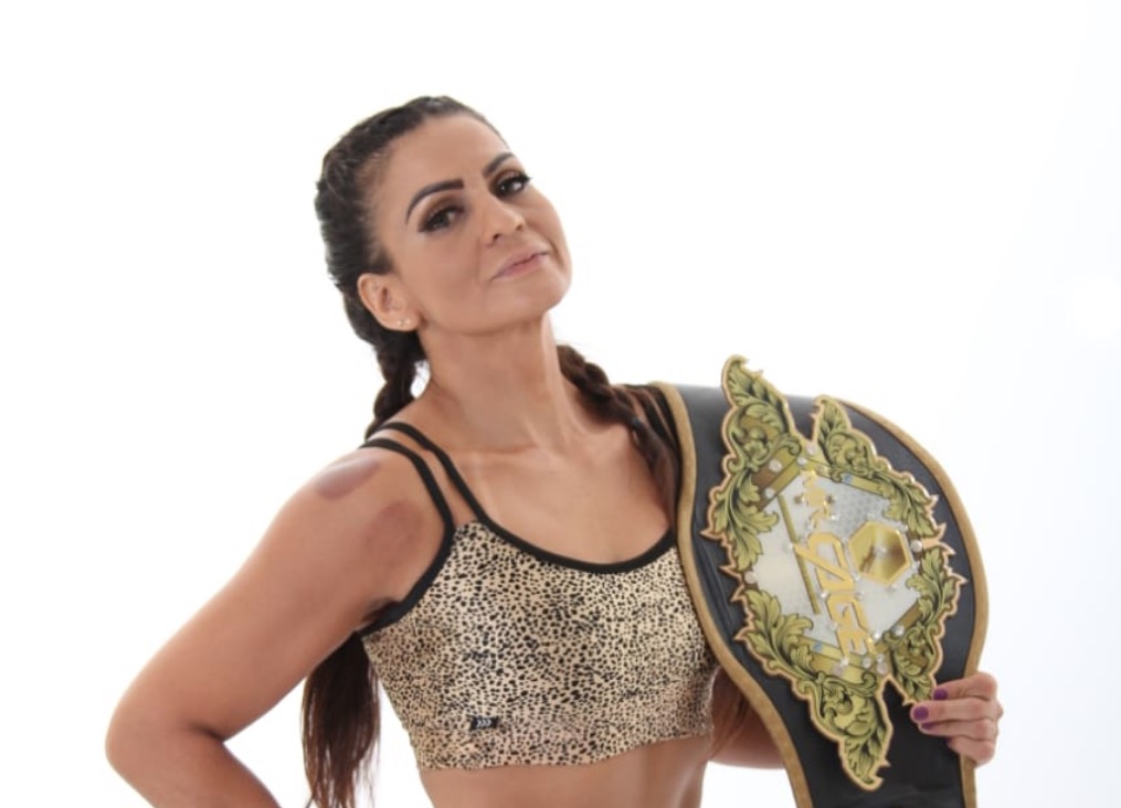 Mayana Kellem defende cinturão do Mr. Cage em duelo Amazonas vs Pará