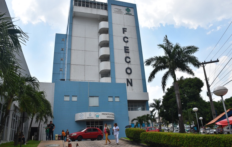MP cobra melhorias estruturais na FCecon; sangue e fezes jogados em igarapé de Manaus