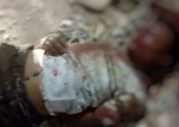 Suspeito de assalto é espancado e tem pés e mãos amarrados por populares em Manaus