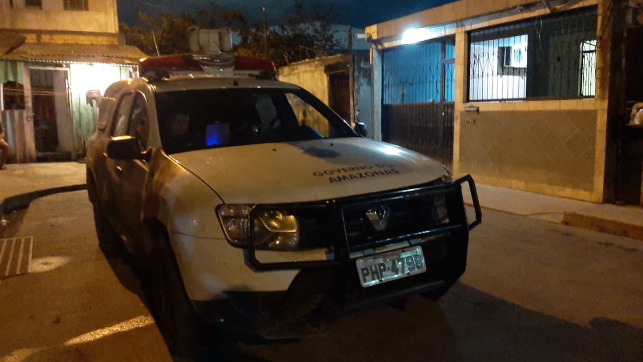 Em Manaus, encapuzados invadem quarto e matam homem com 11 tiros 