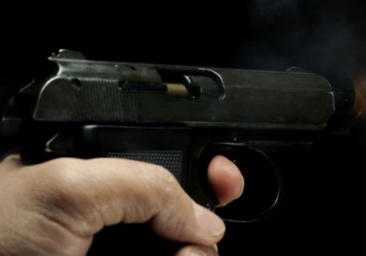 Criminosos invadem casa e executam adolescente na frente da família em Manaus