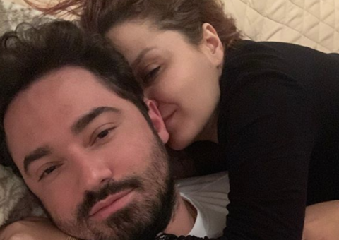 Com fama de ciumenta, Maiara flagra tela de Whatsapp de Fernando aberta: "Ai, meu Deus"