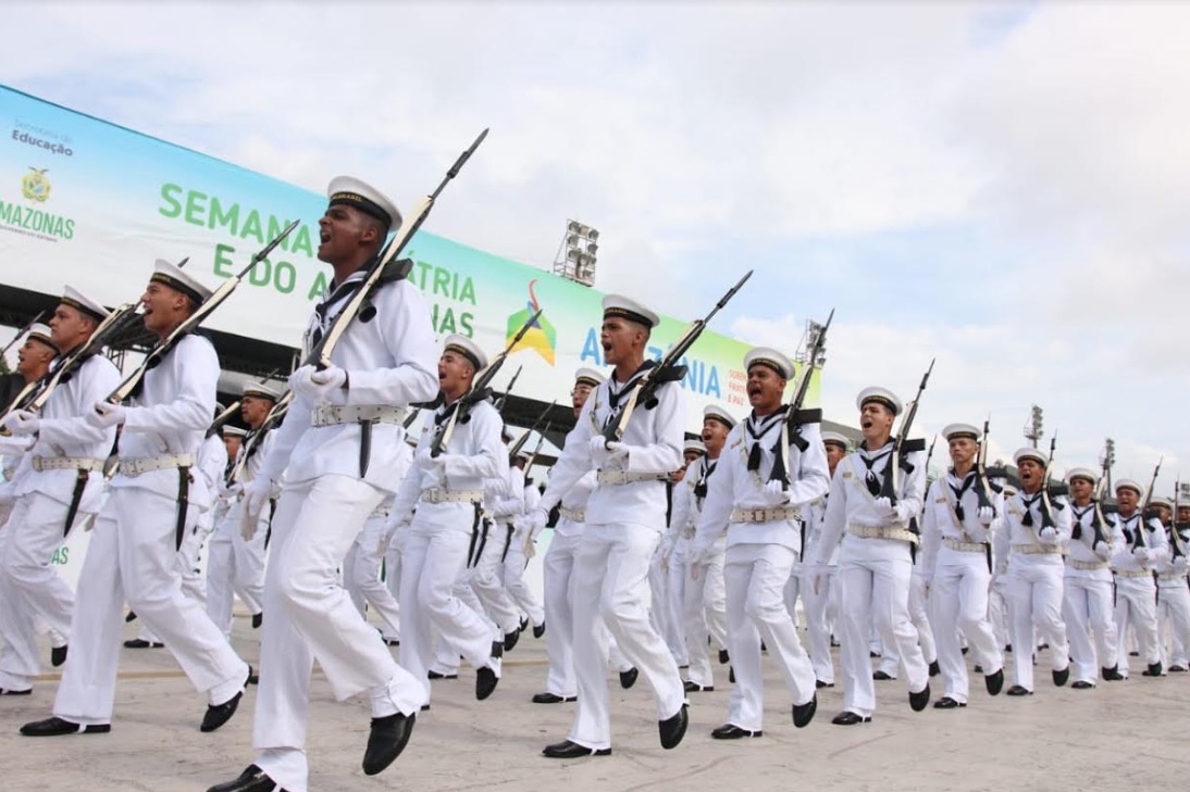Com salário de quase R$ 4 mil, Marinha abre 27 vagas para processo seletivo em Manaus
