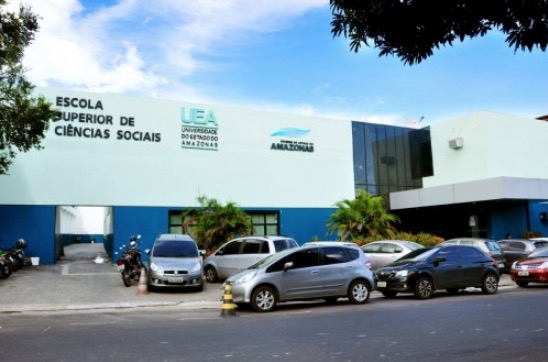 Em Manaus, matrículas estão abertas para cursos de idiomas na UEA