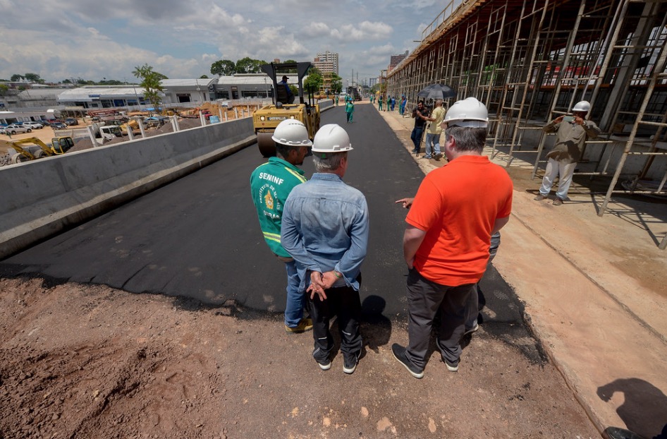 Avenida Constantino Nery terá fluxo de trânsito alterado a partir desta segunda-feira  