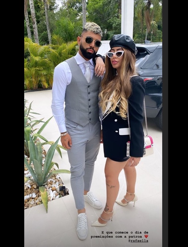 Após boatos de traição, Gabigol leva Rafaella Santos para premiações: ‘patroa’