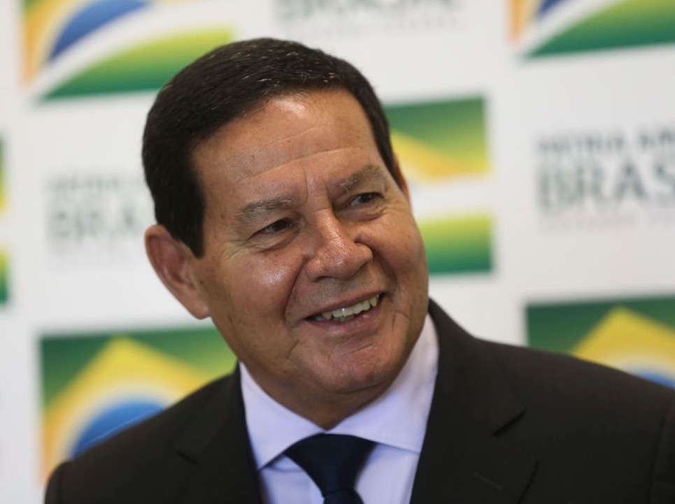 Mourão vai para Argentina e adia vinda a Manaus onde receberia título de cidadão 