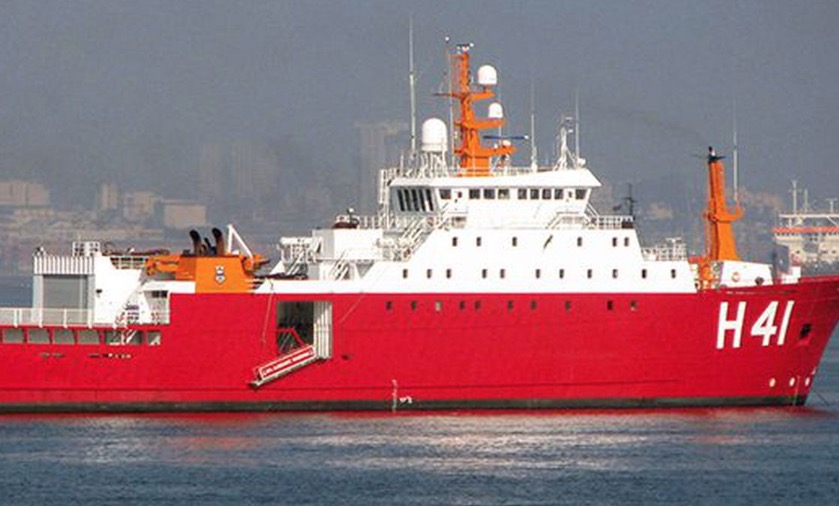 Brasil envia navio polar para ajudar nas buscas por avião chileno