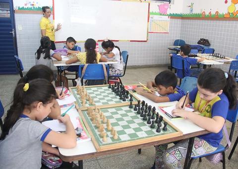 Educação integral eleva nível de aprendizagem em escolas municipais de Manaus