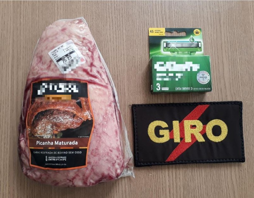 Homem é flagrado com picanha dentro da bermuda em supermercado