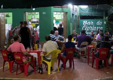 Bar em Manaus realiza evento para arrecadar donativos para Lar Batista Janell Doyle 