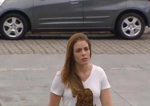 MP cumpre mandado de busca e apreensão na casa da irmã de Alejandro Valeiko em Manaus