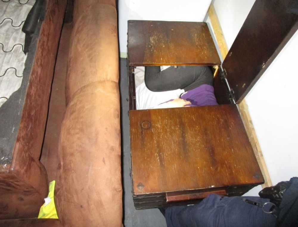 Chineses tentam entrar nos EUA escondidos em máquina de lavar