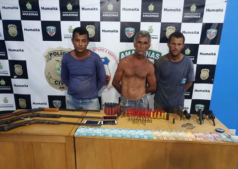 Pai e filhos são presos com diversas armas em operação no Amazonas