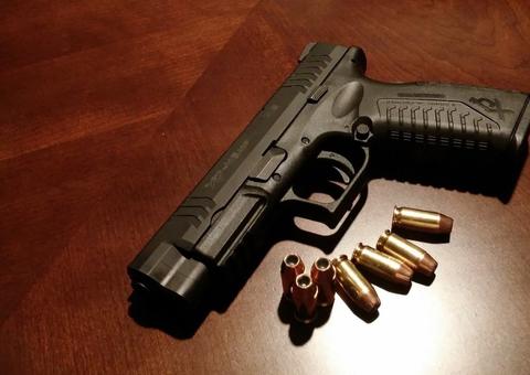 Portaria permite porte de arma a praticante de tiro e caçador