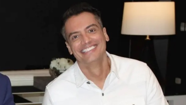 RedeTV! oficializa contratação de Leo Dias para o 'TV Fama'