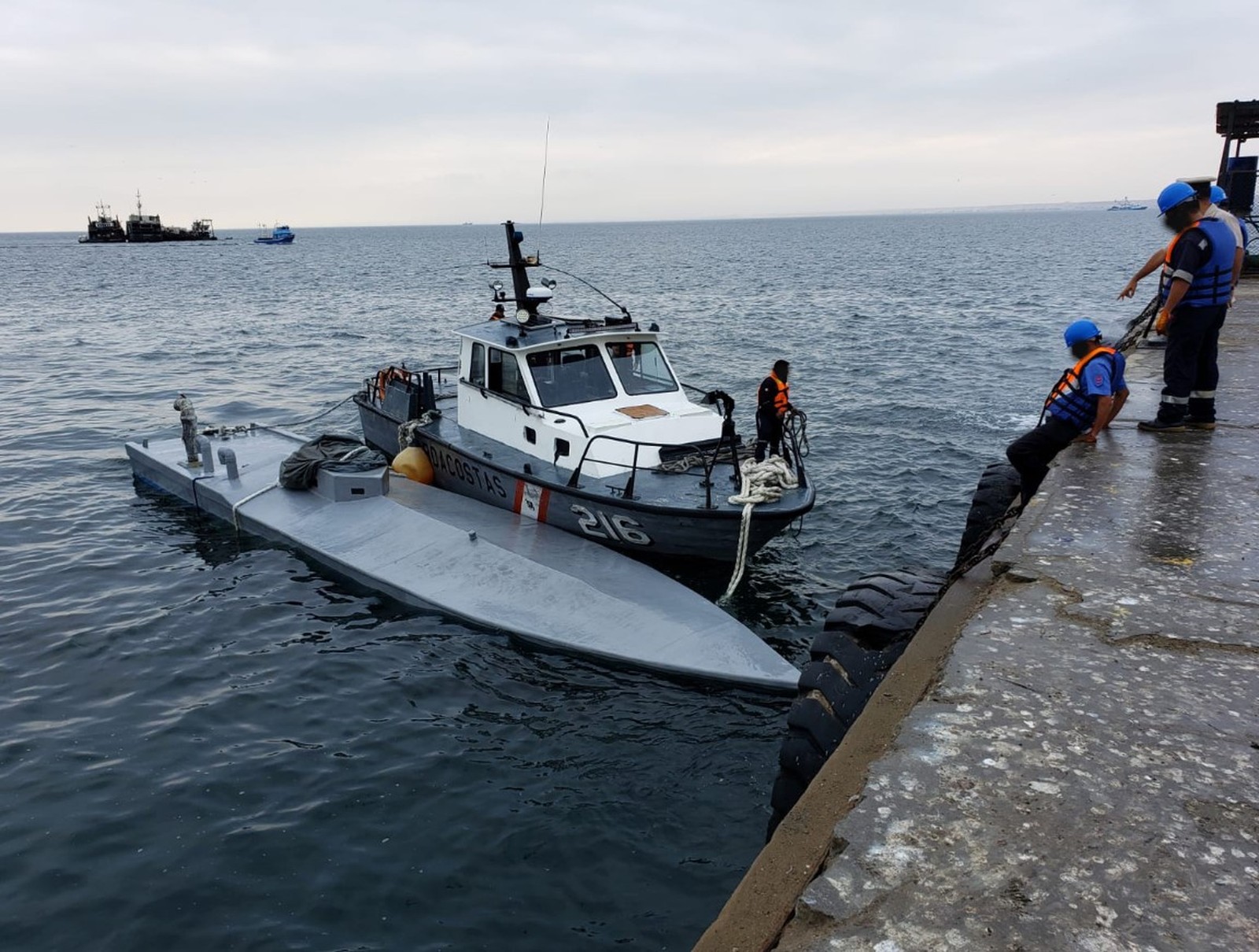 Peru intercepta submarino do tráfico com 2 toneladas de cocaína