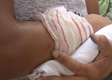 Após ter casa roubada por dupla, mulher é encontrada amarrada na cama em Manaus