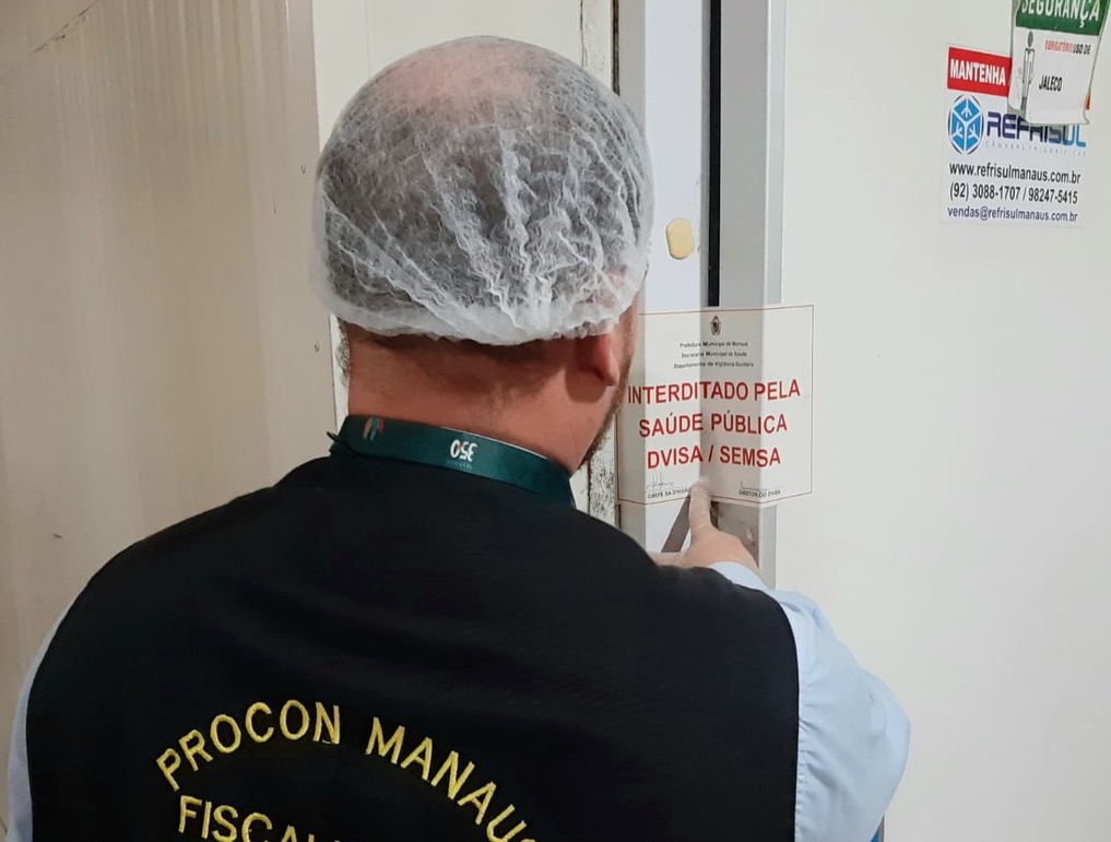 Restaurante e pizzaria são interditados com risco de contaminação em Manaus 