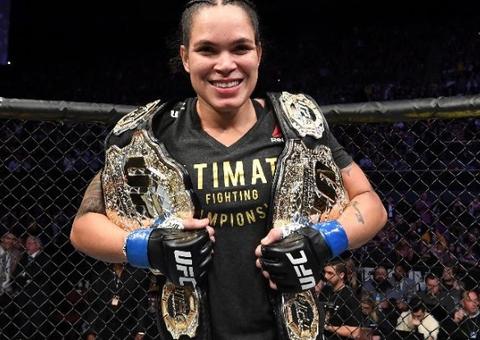 Colecionando cinturões no UFC, Amanda Nunes enfrenta Germaine De Randamie hoje