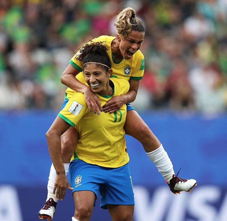 Brasil se candidata para receber Copa do Mundo Feminina com Manaus de subsede 