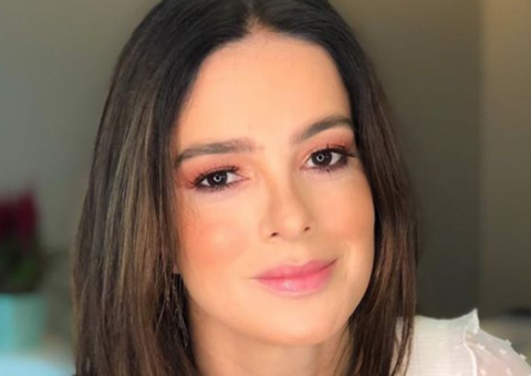 Apontada como 'gêmea' de Bruna Marquezine, Vera Viel encontra atriz pela primeira vez 