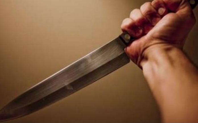 Desesperado, menino liga para a PM ao ver mãe ser esfaqueada pelo pai:’não é trote’