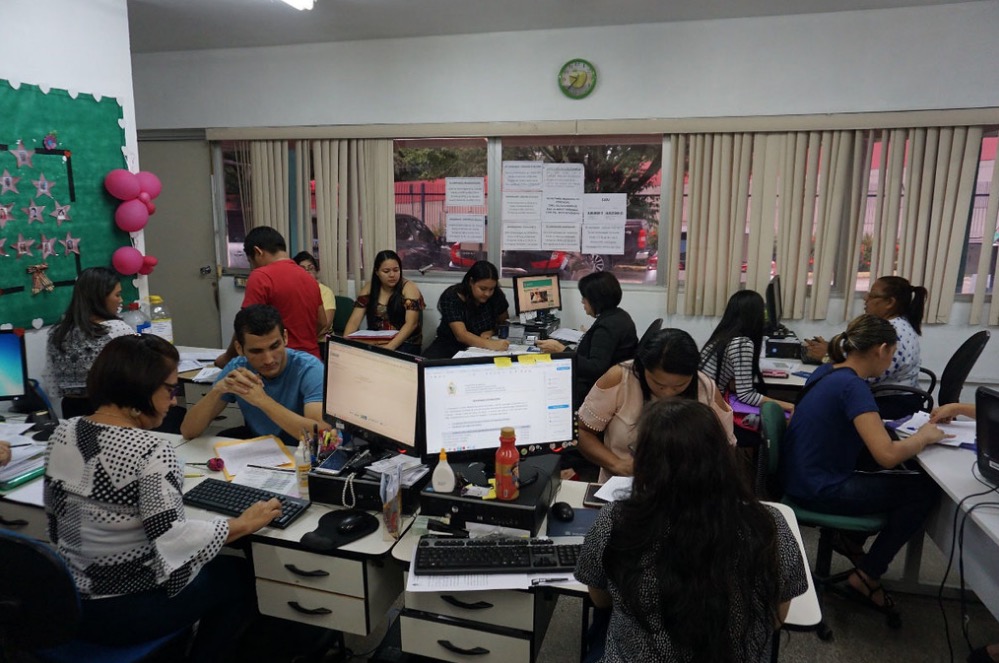 Professores aprovados em concurso público da Semed são convocados em Manaus