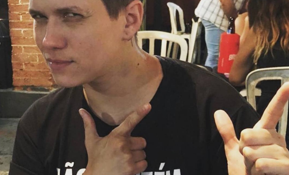 Youtuber bolsonarista Karol Eller pode ser indiciada após depoimentos de testemunhas