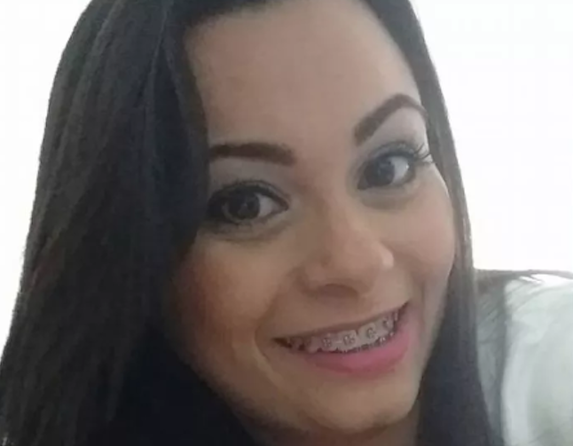 Com ciúmes, homem mata namorada em banheiro de festa de aniversário 