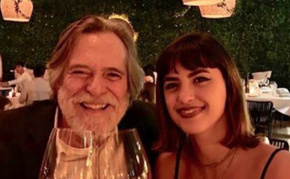 Aos 22, noiva de Zé de Abreu exibe corpinho de biquíni nas Maldivas