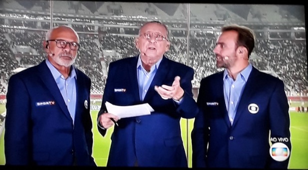 Galvão mostra insatisfação e critica técnico do Flamengo por derrota