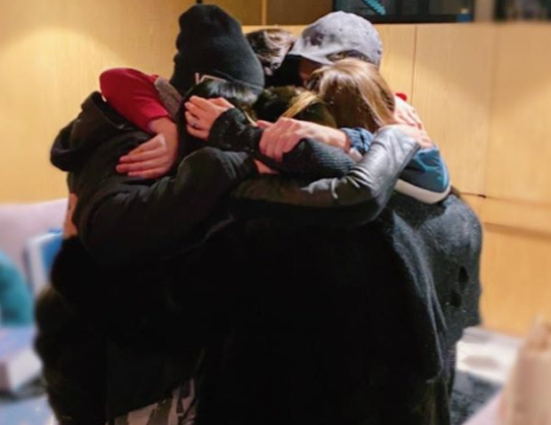 Integrantes do RBD se reencontram 11 anos após fim da banda; Veja foto 