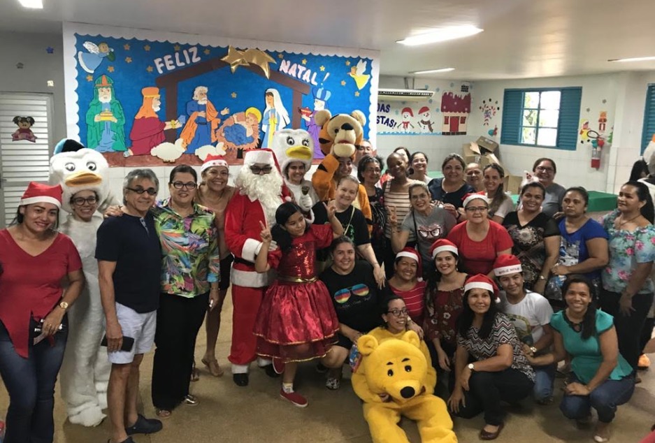 Projeto doa mais de mil brinquedos para crianças em Manaus