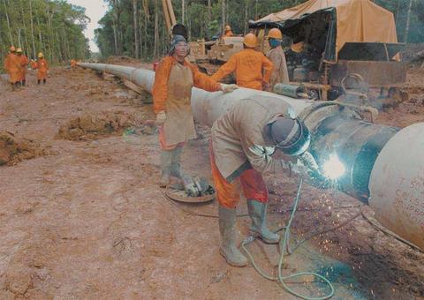 Exploração de gás natural no Amazonas é reivindicada por bancada federal