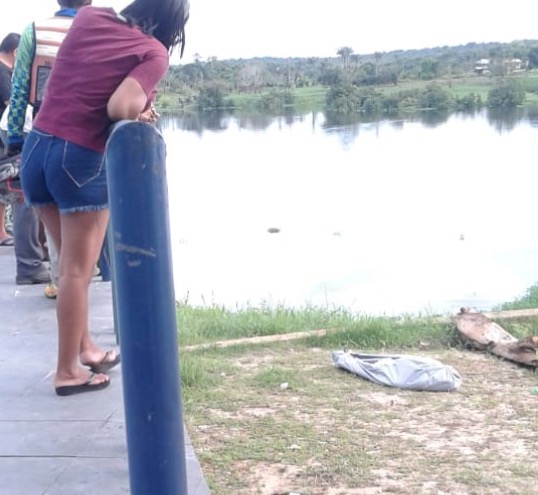 Desaparecido há 2 dias, homem é encontrando boiando em orla no Amazonas