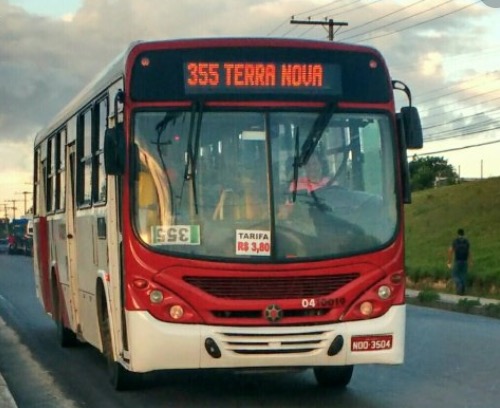Em Manaus, homem é preso suspeito de assaltar passageiros em ônibus