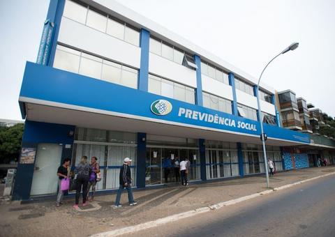 Aposentados e pensionistas do INSS podem conferir data dos créditos de 2020