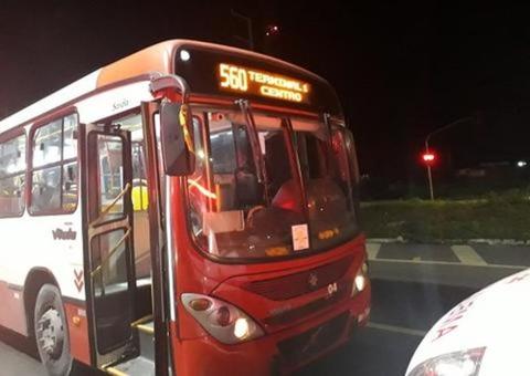 Veja linhas de ônibus que funcionarão durante o réveillon na Ponta Negra 