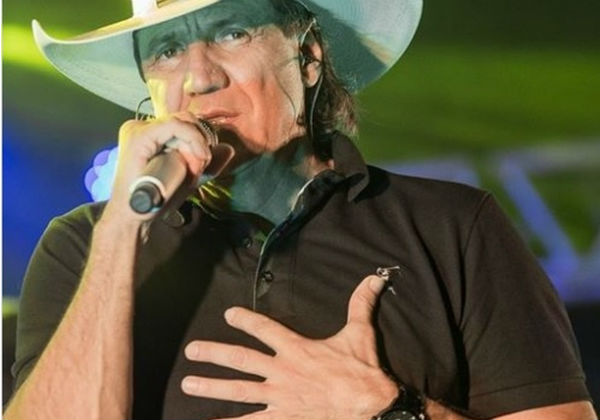 Cantor Juliano Cezar morre  após passar mal durante show no Paraná 