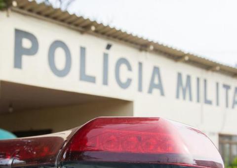 Suspeito de tráfico invade igreja durante culto para fugir da polícia