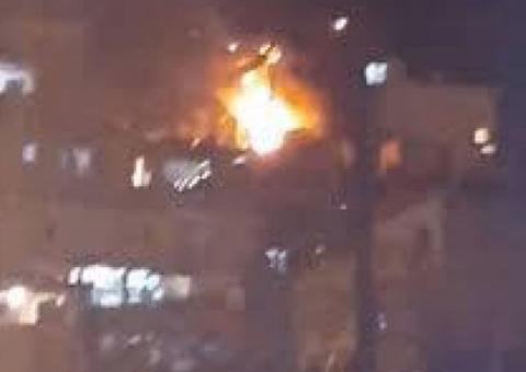 Explosão mata dois em suposto laboratório do tráfico no complexo do Alemão