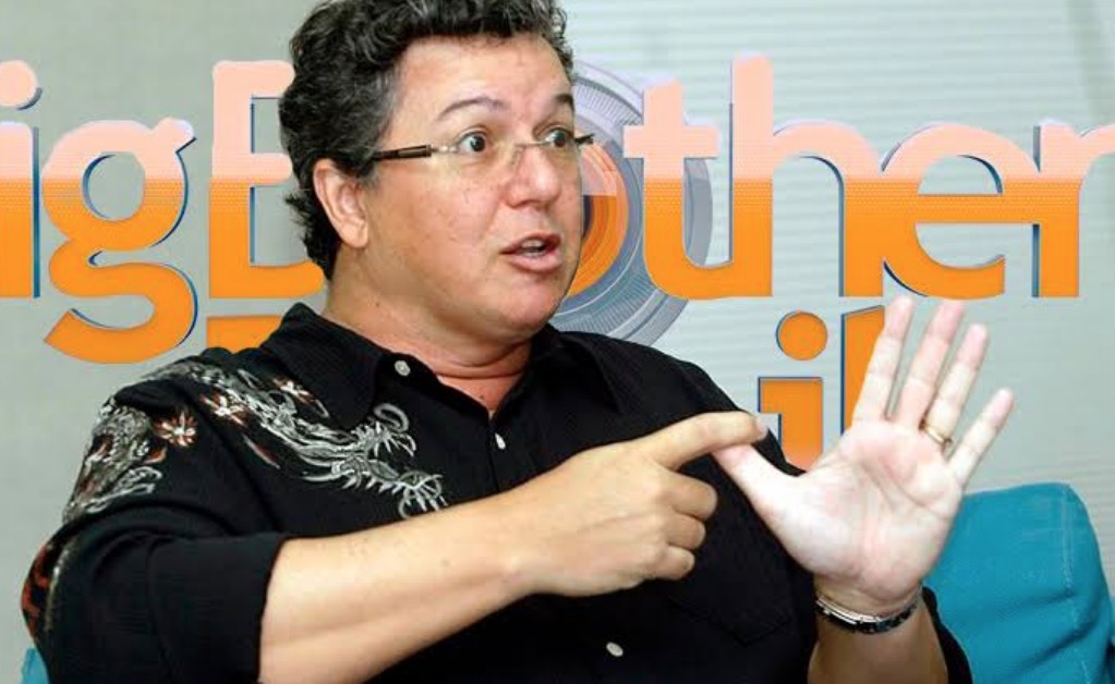 Diretor do BBB, Boninho rebate internauta sobre participação de influencers