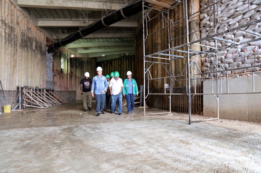 Obras dos complexos viários da Constantino Nery e Manoa avançam em Manaus