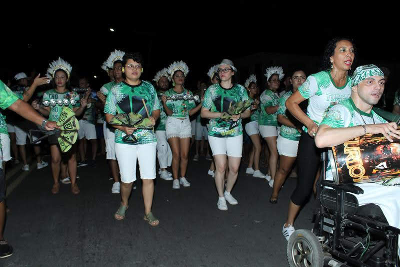 Bateria Furiosa comanda ensaio técnico da Reino Unido em Manaus