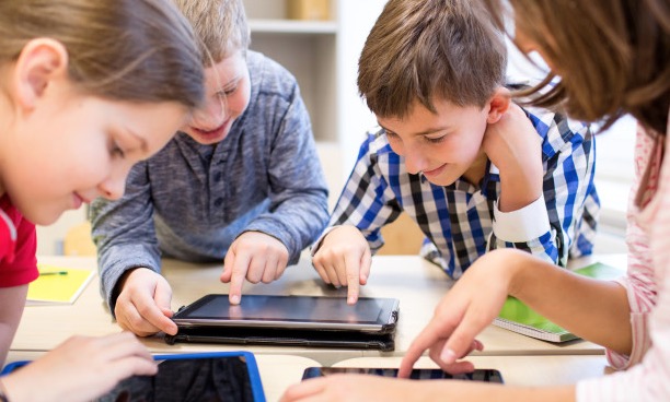 Prefeitura abre inscrições gratuitas para colônia de férias de cursos da Indústria 4.0