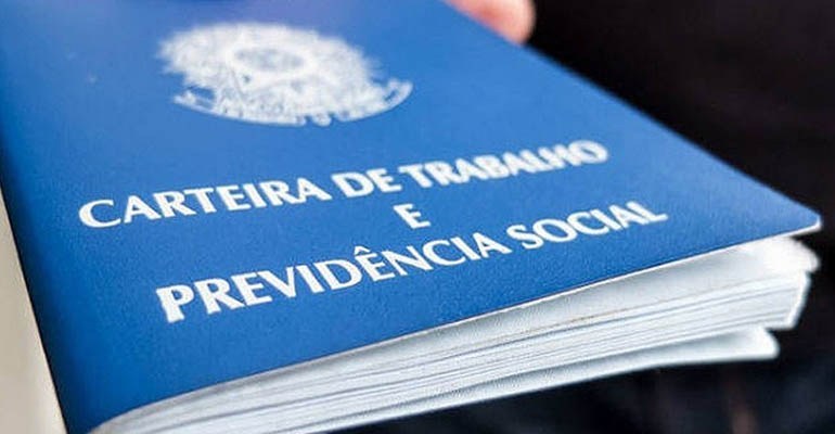 Emprego fica mais difícil para trabalhadores com ensino superior