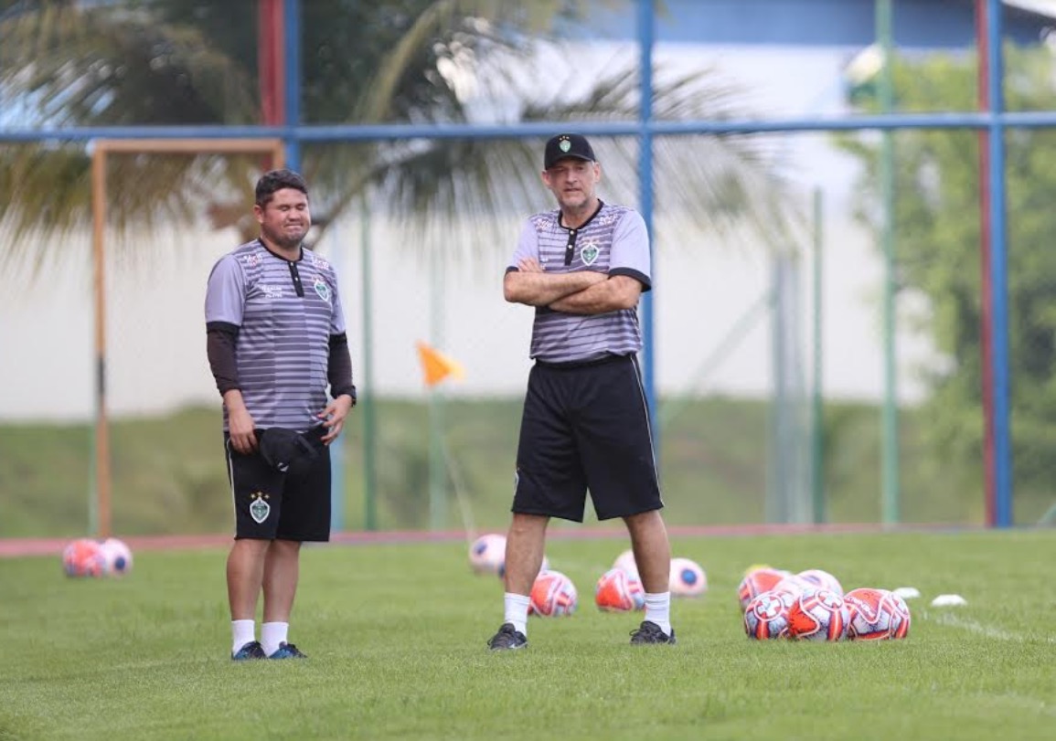Técnico do Manaus FC rechaça favoritismo no Campeonato Amazonense