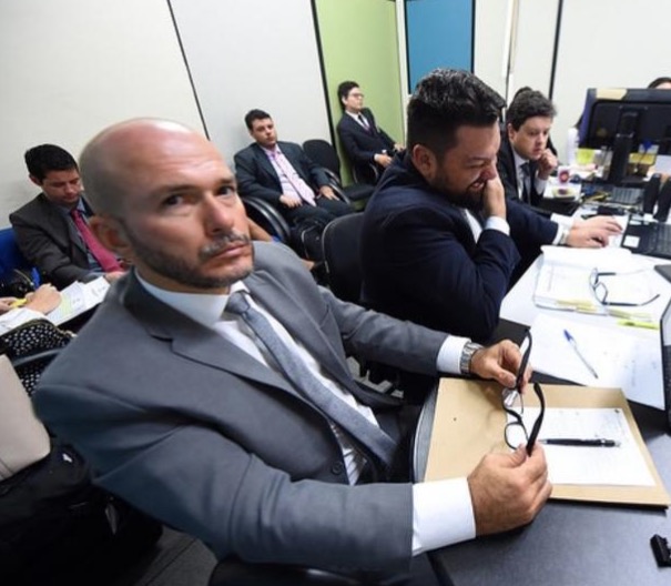 Sotero acumula quase meio milhão de salário em dois anos preso e segue recebendo