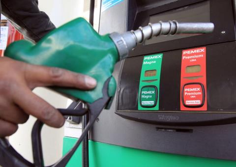 Petrobras reduz em 3% preço da gasolina e do diesel na refinaria